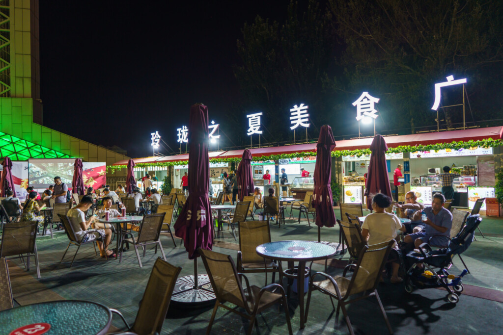 玲瓏之夏美食廣場