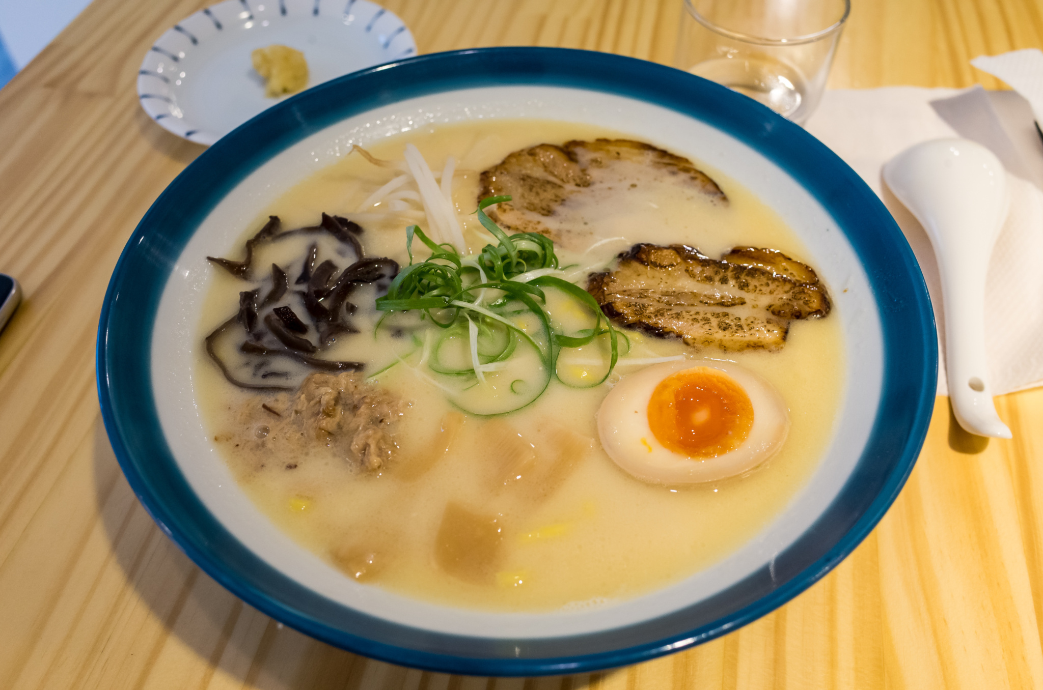 裸湯拉麵