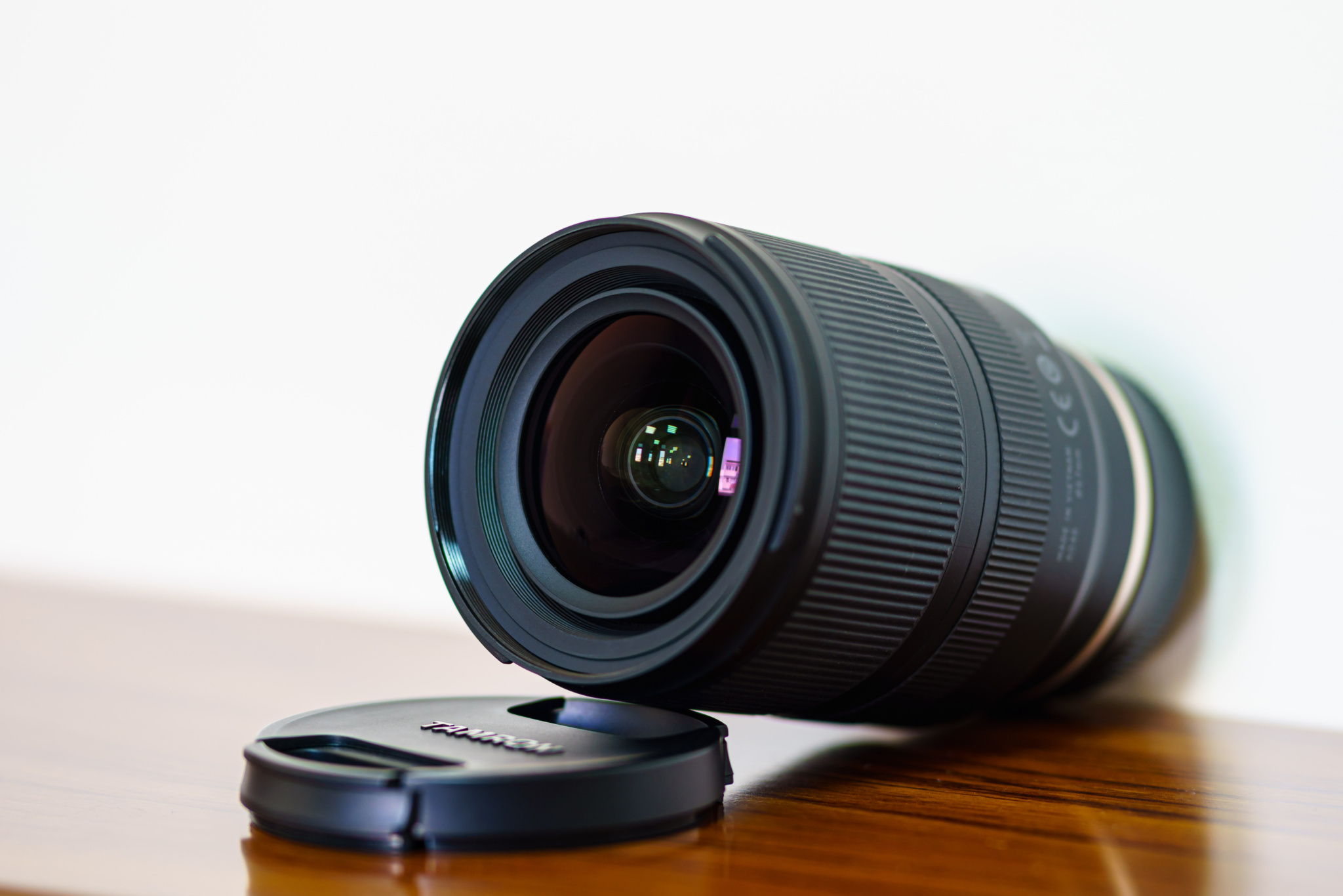Tamron 17-28mm F2.8 A046