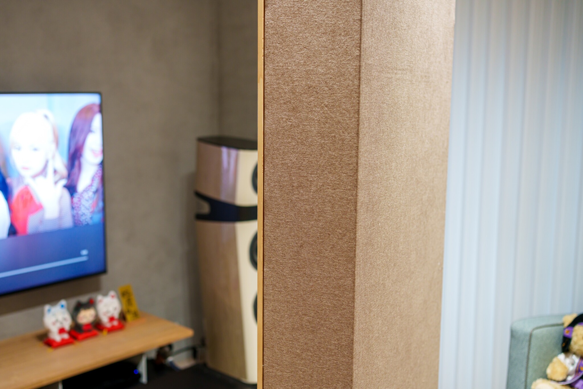 Mobile absorbers