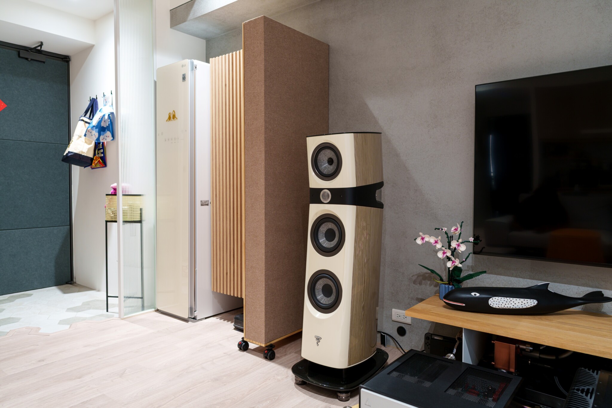 Mobile absorbers