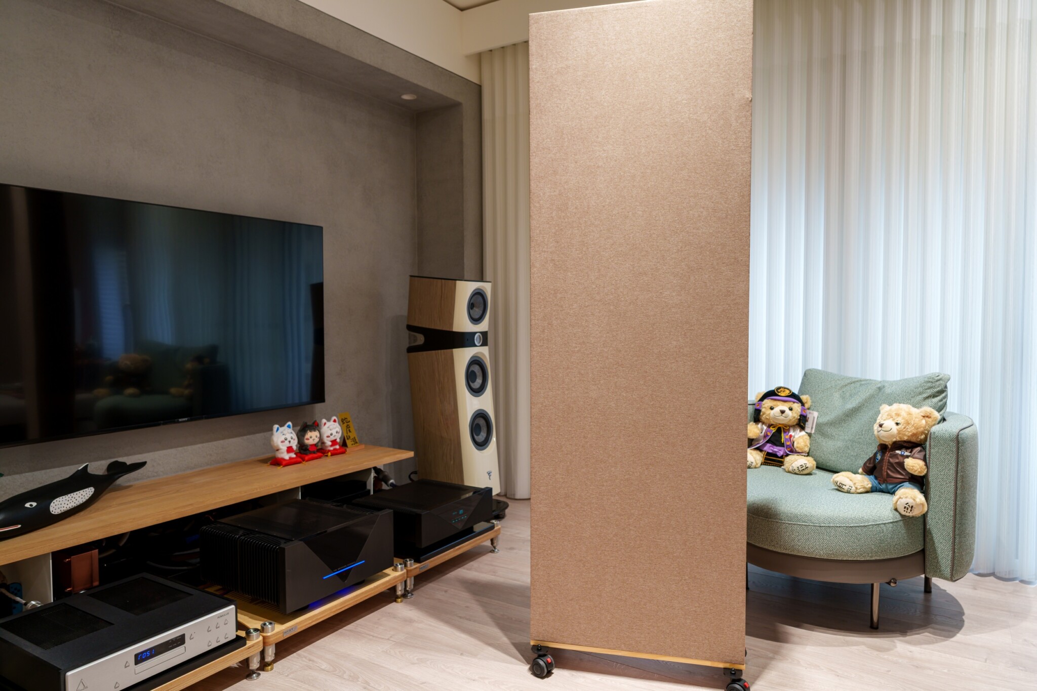 Mobile absorbers